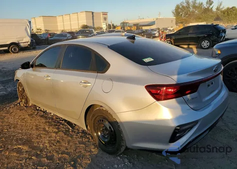 2020 Kia Forte Fe из США, поврежденный, VIN 3KPF24AD6LE197409